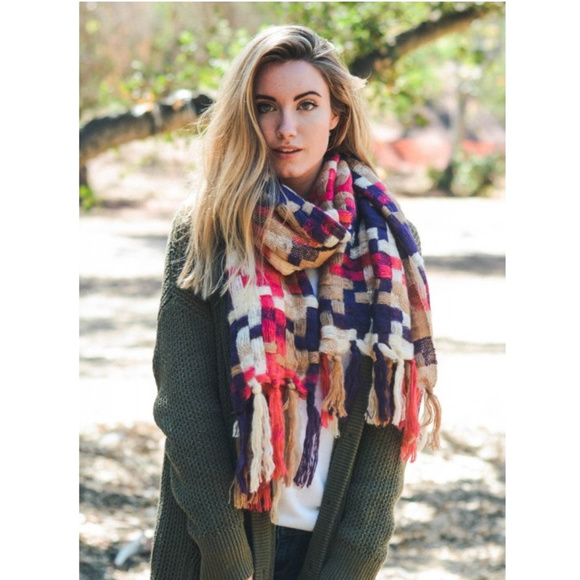 Accessories - ❤️5/$15💚 Bright Statement Patchwork Woven Multicolor Plaid Scarf with Tassels